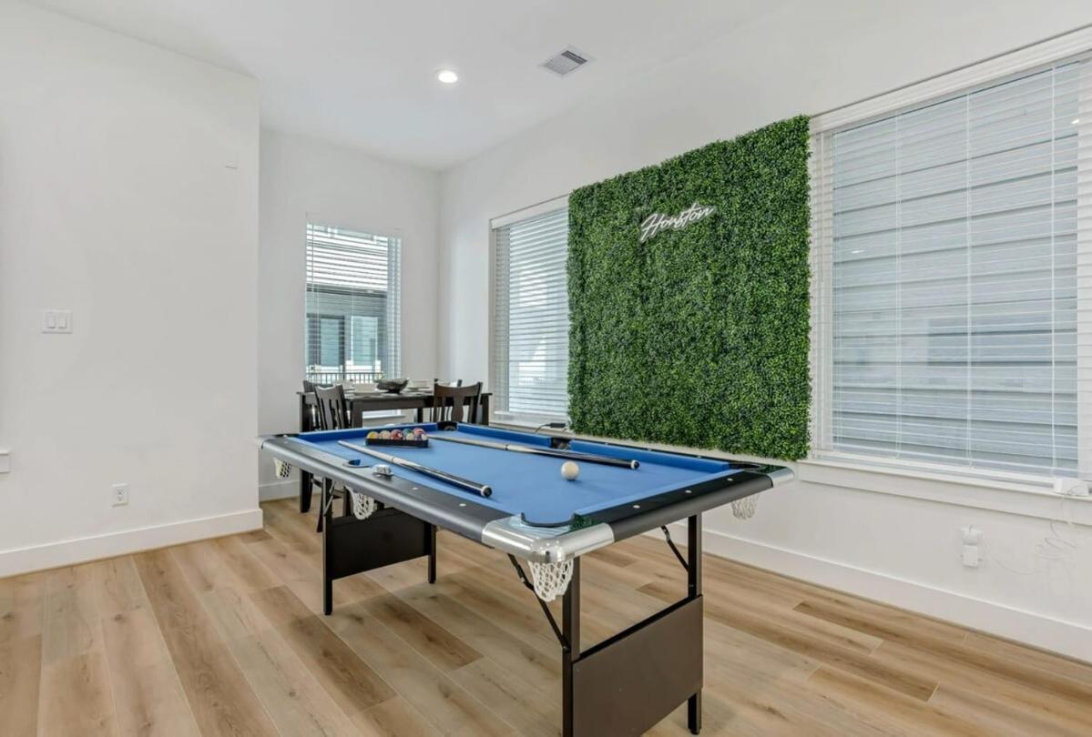 Villa Modern 3Bd Retreat I Near Hotspots I Sleeps 12 à Houston Extérieur photo